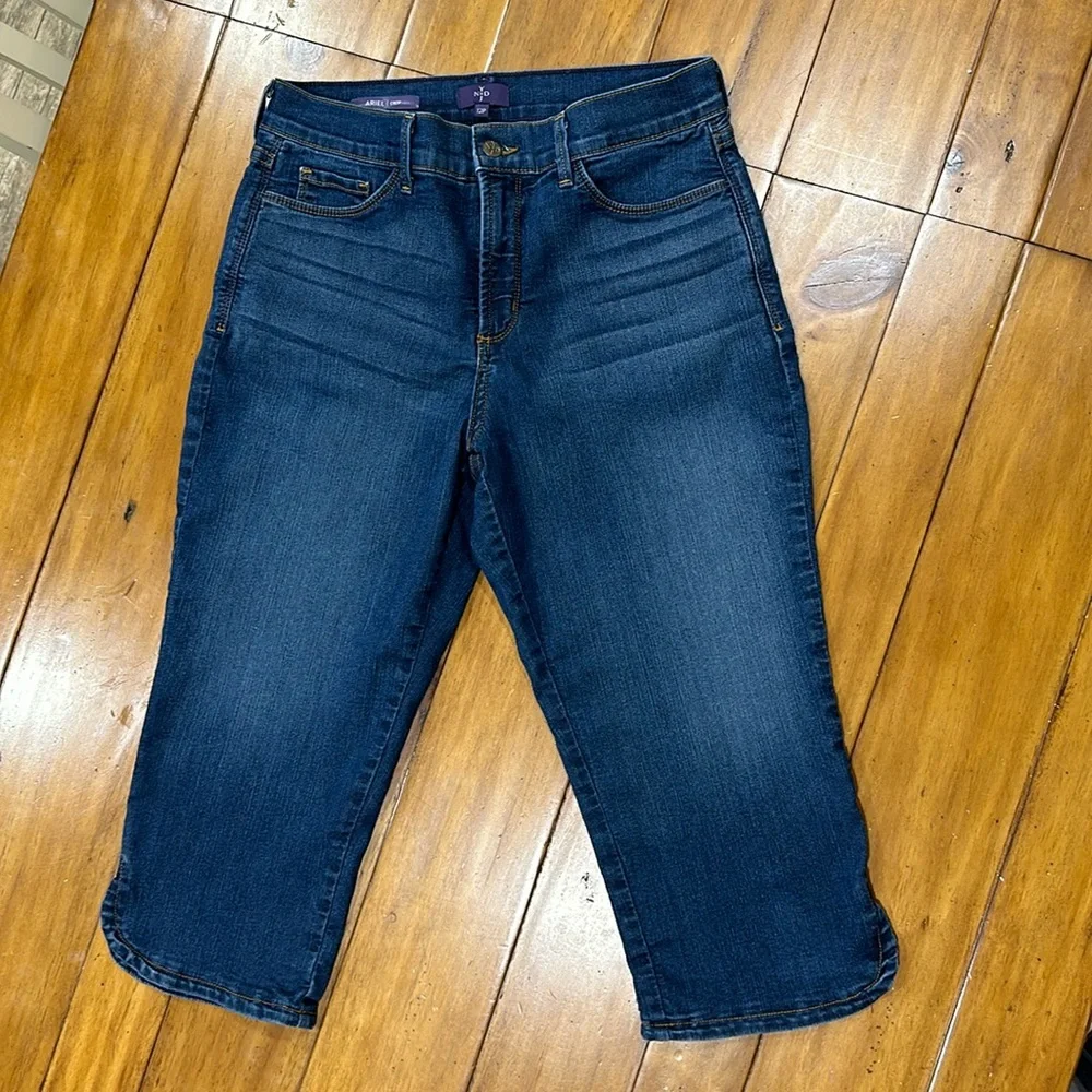 NEW YORK DJ ARIEL Crop Jeans Size 12 petite - Picture 1 of 12